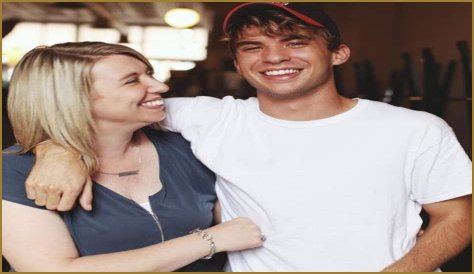 Austin Rhodes Bio | Age, Wiki, Net worth, Height, Boyfriend, Dad|