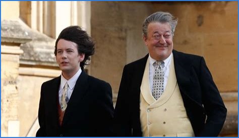 Stephen Fry Net Worth: His Age: How Old is Stephen Fry? 2022