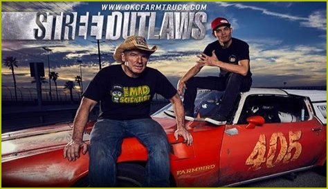Street Outlaws Farmtruck wiki-bio: His New Motor, Wife & Married life. 2022